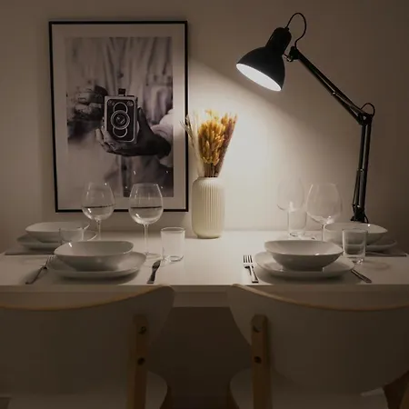 Zentral & Modern - 30 Min Bis Zur Messe In Koeln Und Duesseldorf Apartment