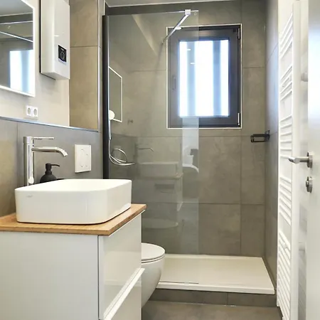 Apartment Zentral & Modern - 30 Min Bis Zur Messe In Koeln Und Duesseldorf
