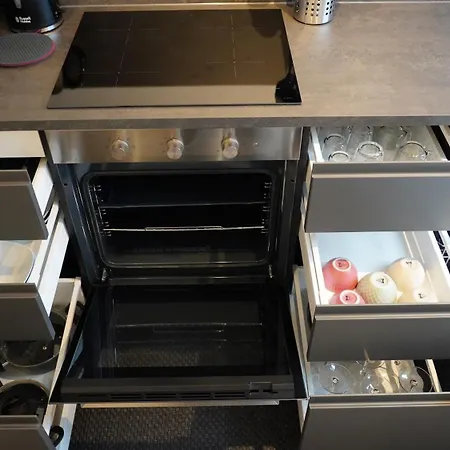 شقة Zentral & Modern - 30 Min Bis Zur Messe In Koeln Und Duesseldorf