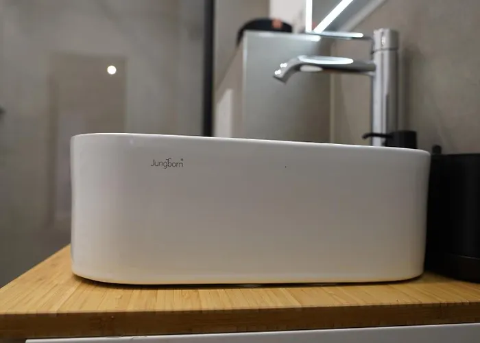 Apartament Zentral & Modern - 30 Min Bis Zur Messe In Koeln Und Duesseldorf *