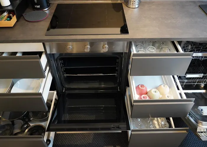 Apartament Zentral & Modern - 30 Min Bis Zur Messe In Koeln Und Duesseldorf